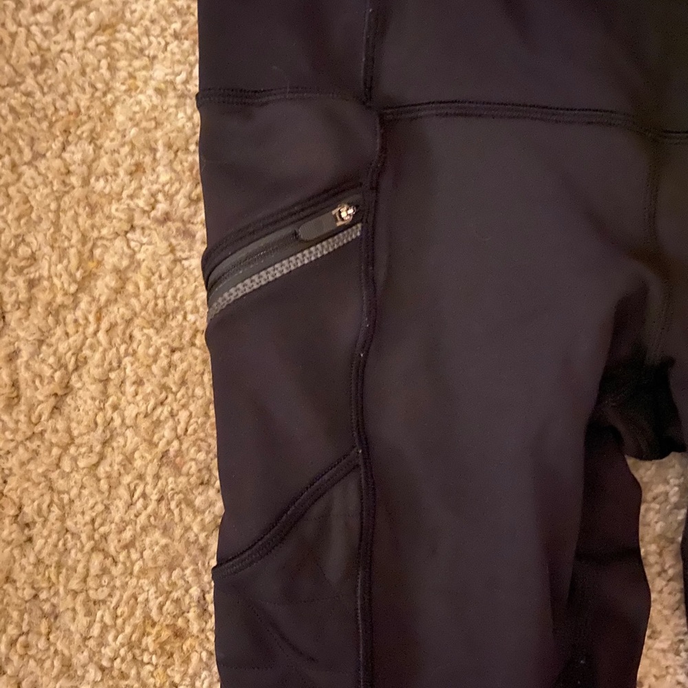 Lululemon Toasty Tech Tight II - Picture 6 of 8